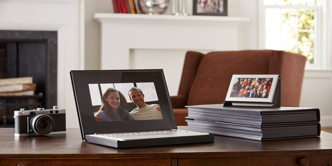 Organized digital photos and albums.